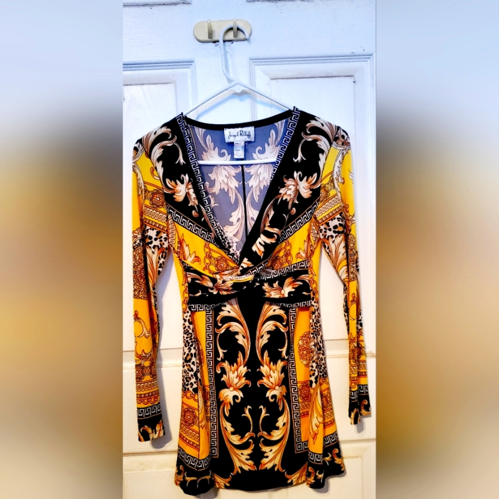 Italian look long sleeve dress